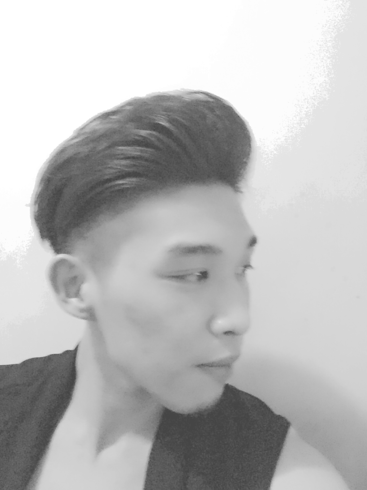 髮型師 Hair Stylist: Elwo Liu
