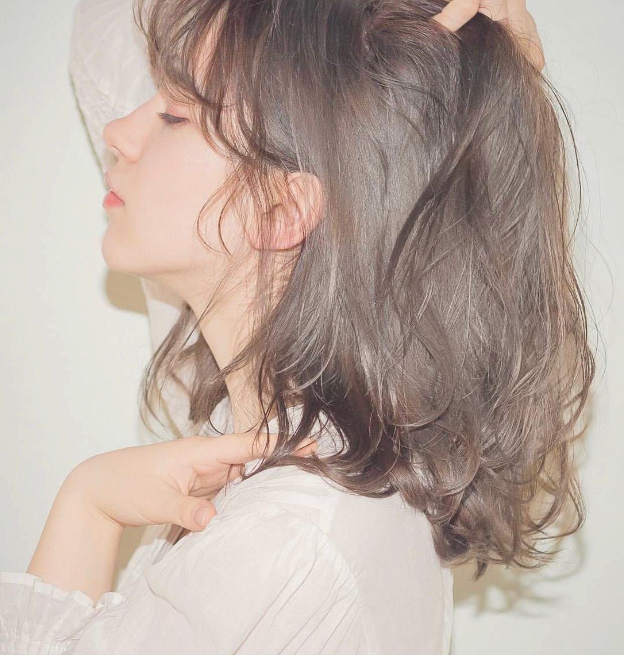 作品參考 / 最新消息:緊貼潮流colour套餐包焗油護理❣