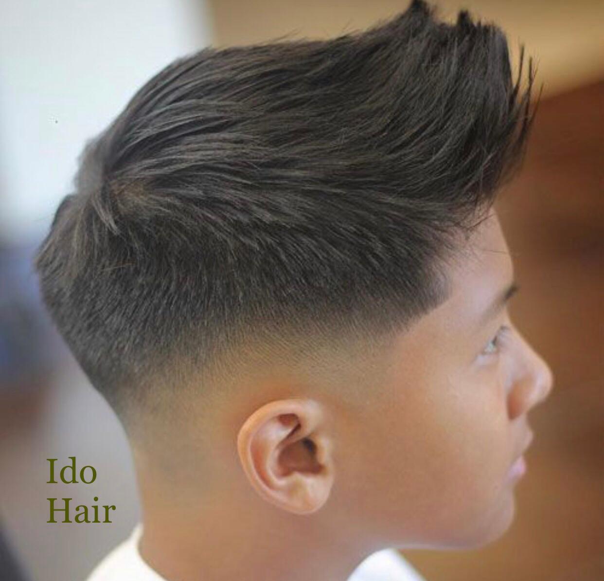 作品參考 / 最新消息:緊貼潮流 haircut.