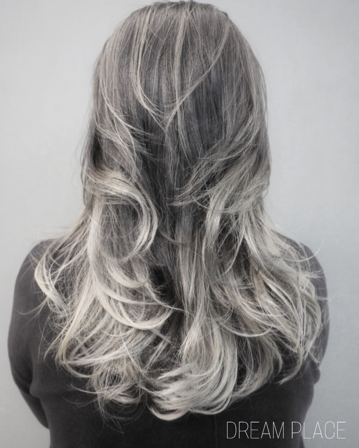 髮型作品參考:漸變灰色