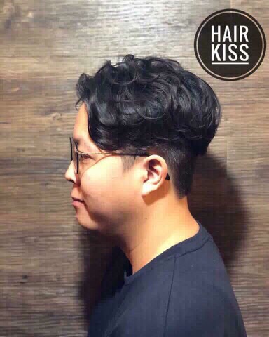 作品參考 / 最新消息:Hair kiss ❤️