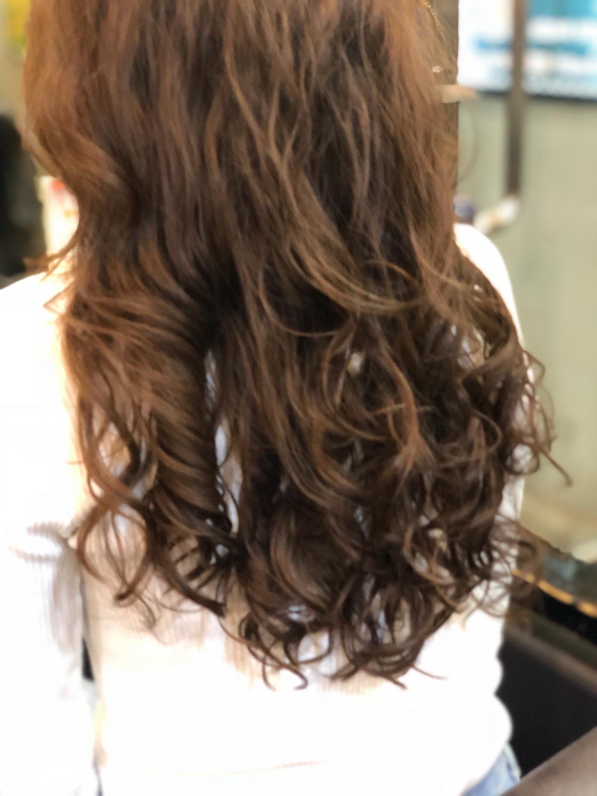 作品參考 / 最新消息:Hair kiss❤️
