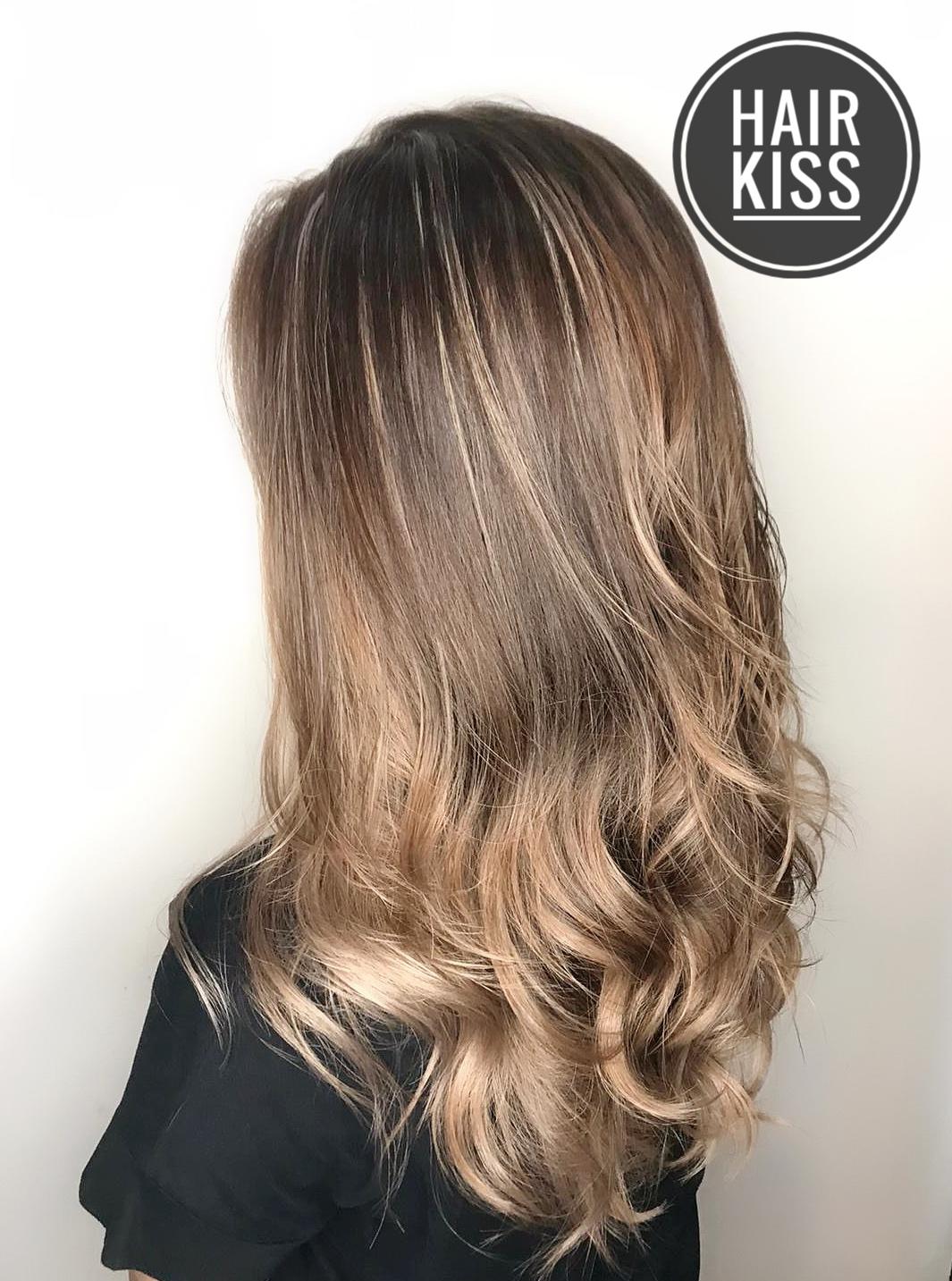 作品參考 / 最新消息:Hair kiss ❤️