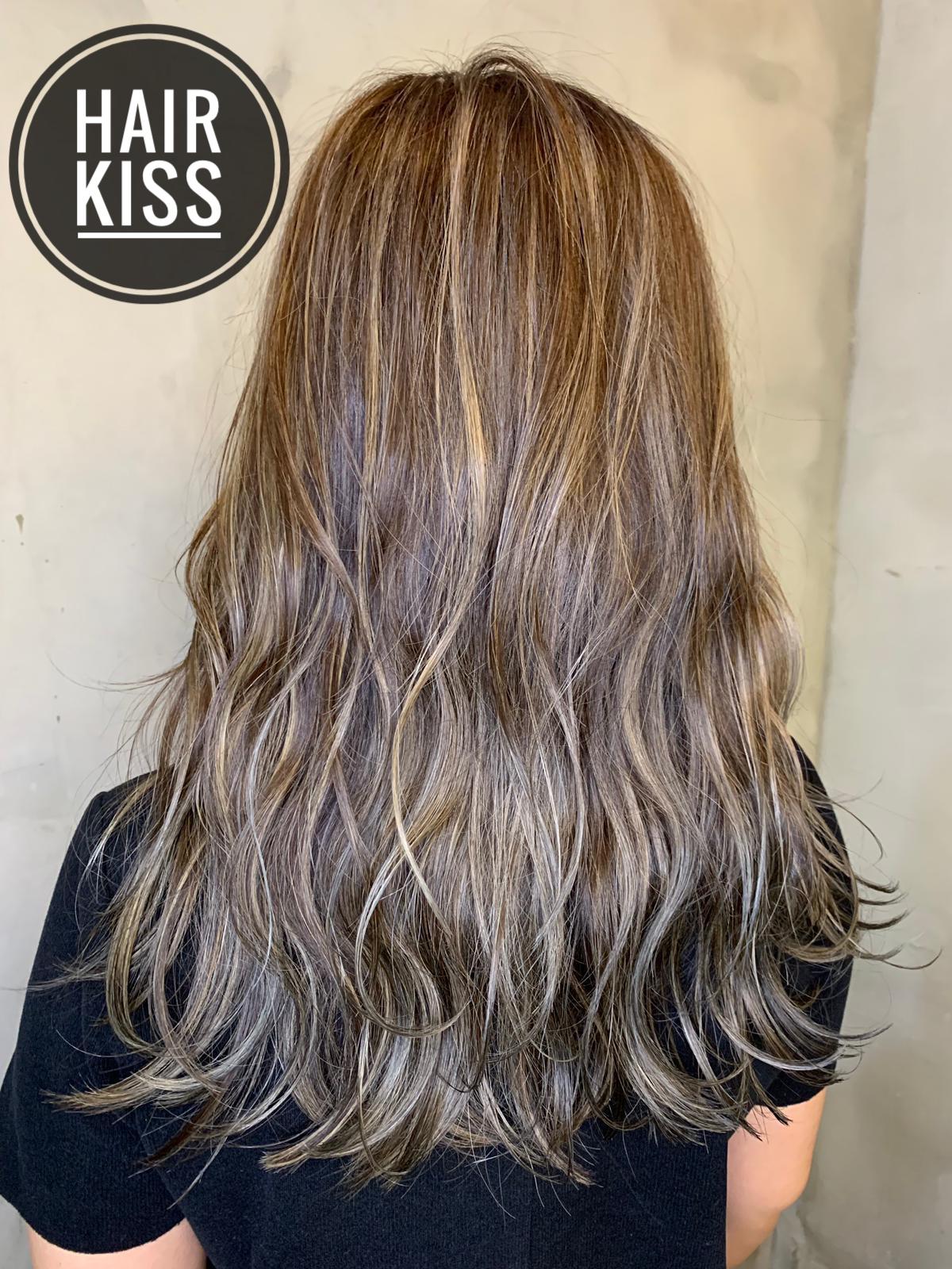 作品參考 / 最新消息:Hair kiss ❤️
