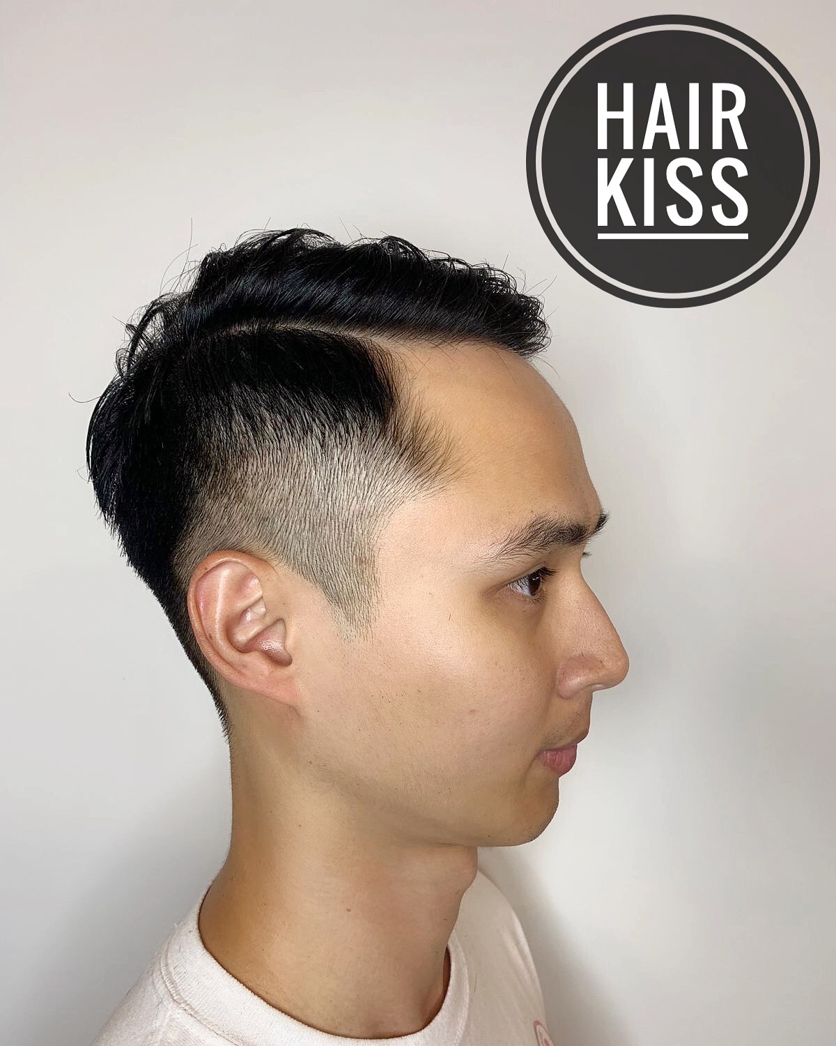 作品參考 / 最新消息:Hair kiss❤️